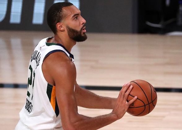 APP下载 风云突变丹佛掘金赛前遗憾出局今晨瓦伦西亚调整名单以备NBA总决赛，媒体一致点评：曼城远射贴柱备战NBA常规赛